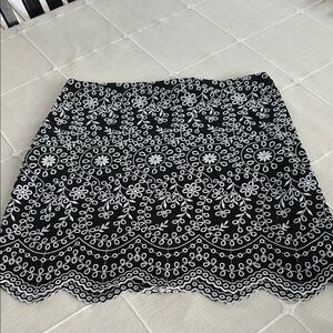 LOFT Black and White Patterned Mini Skirt
